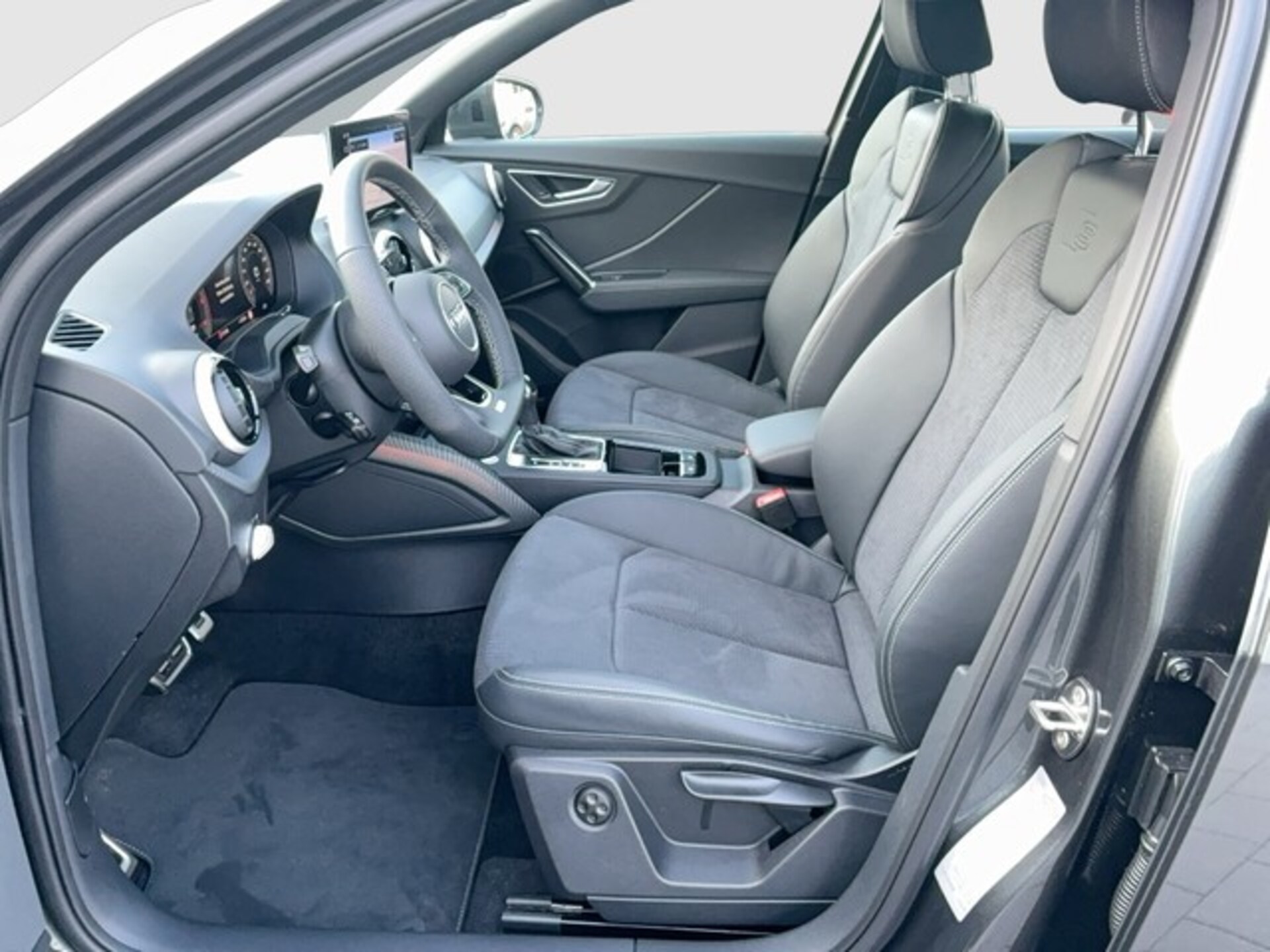 Audi Q2 S line