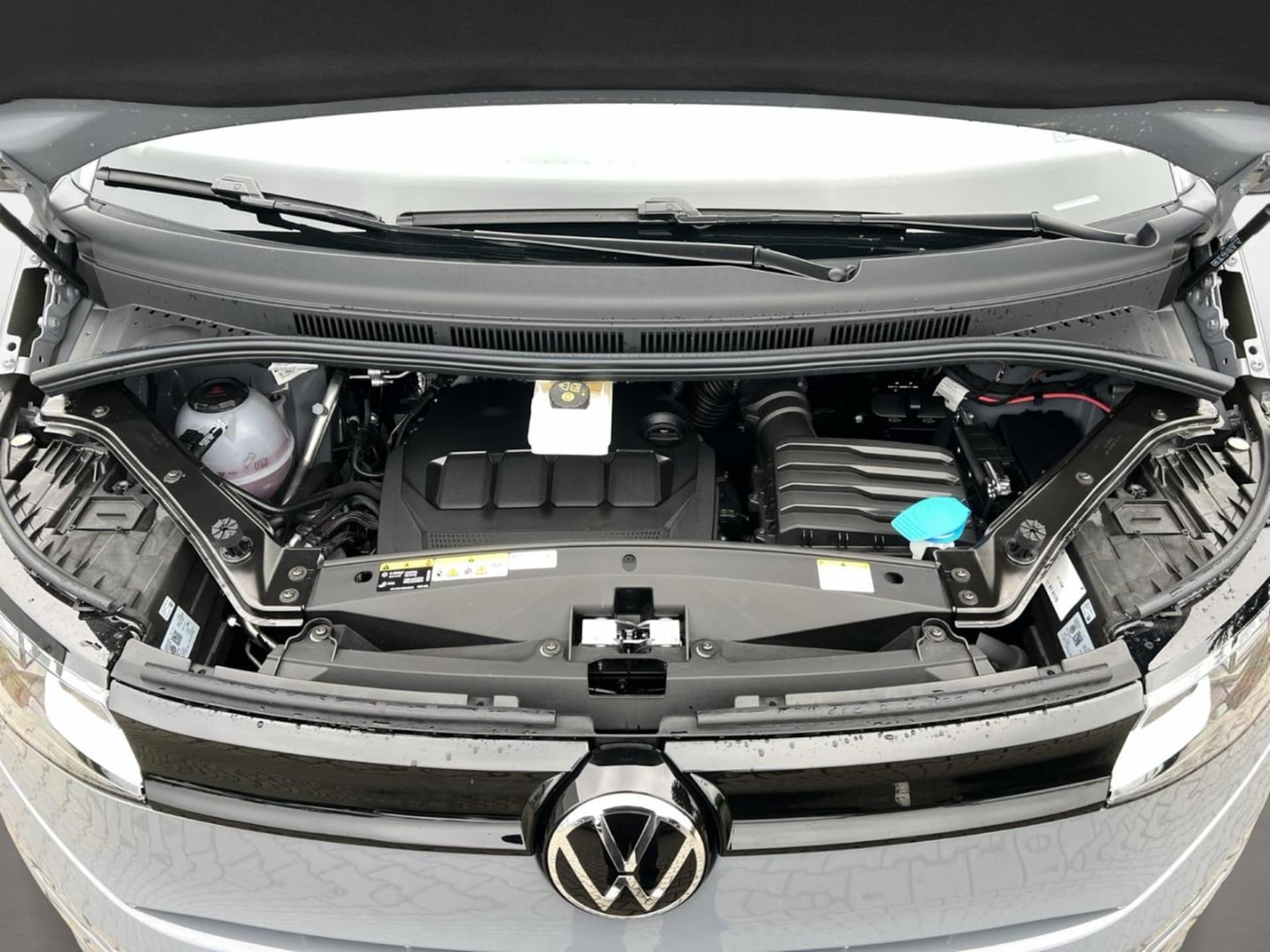 Volkswagen Multivan Basis-Modell