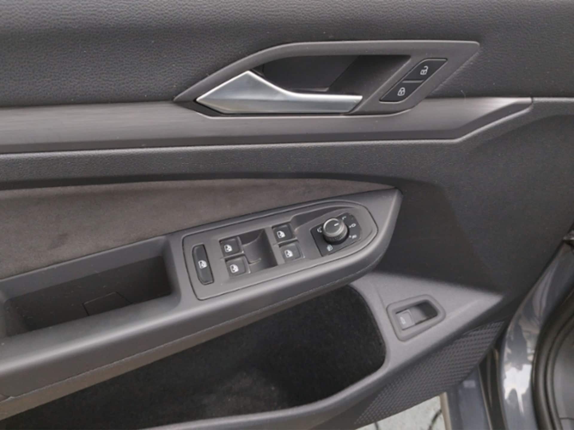 Volkswagen Golf Variant Style