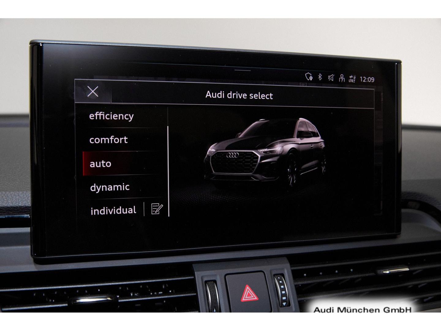 Image about Audi Q5 40 TDI quattro S tronic
