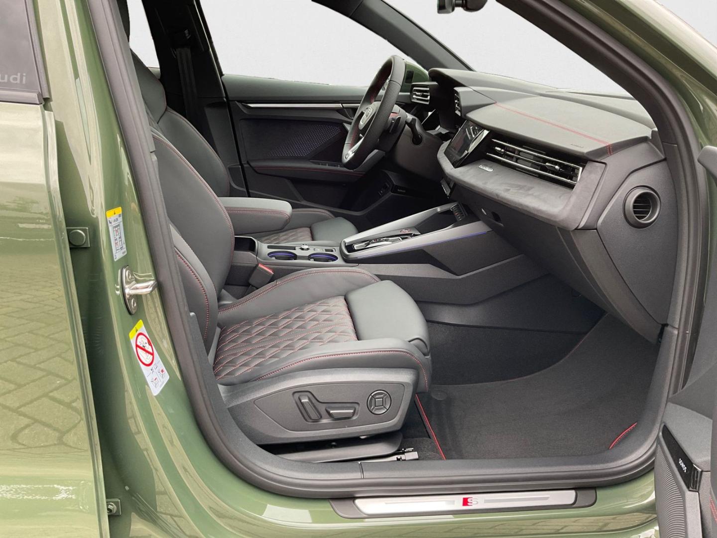 Image about Audi S3 Sportback TFSI quattro S tronic