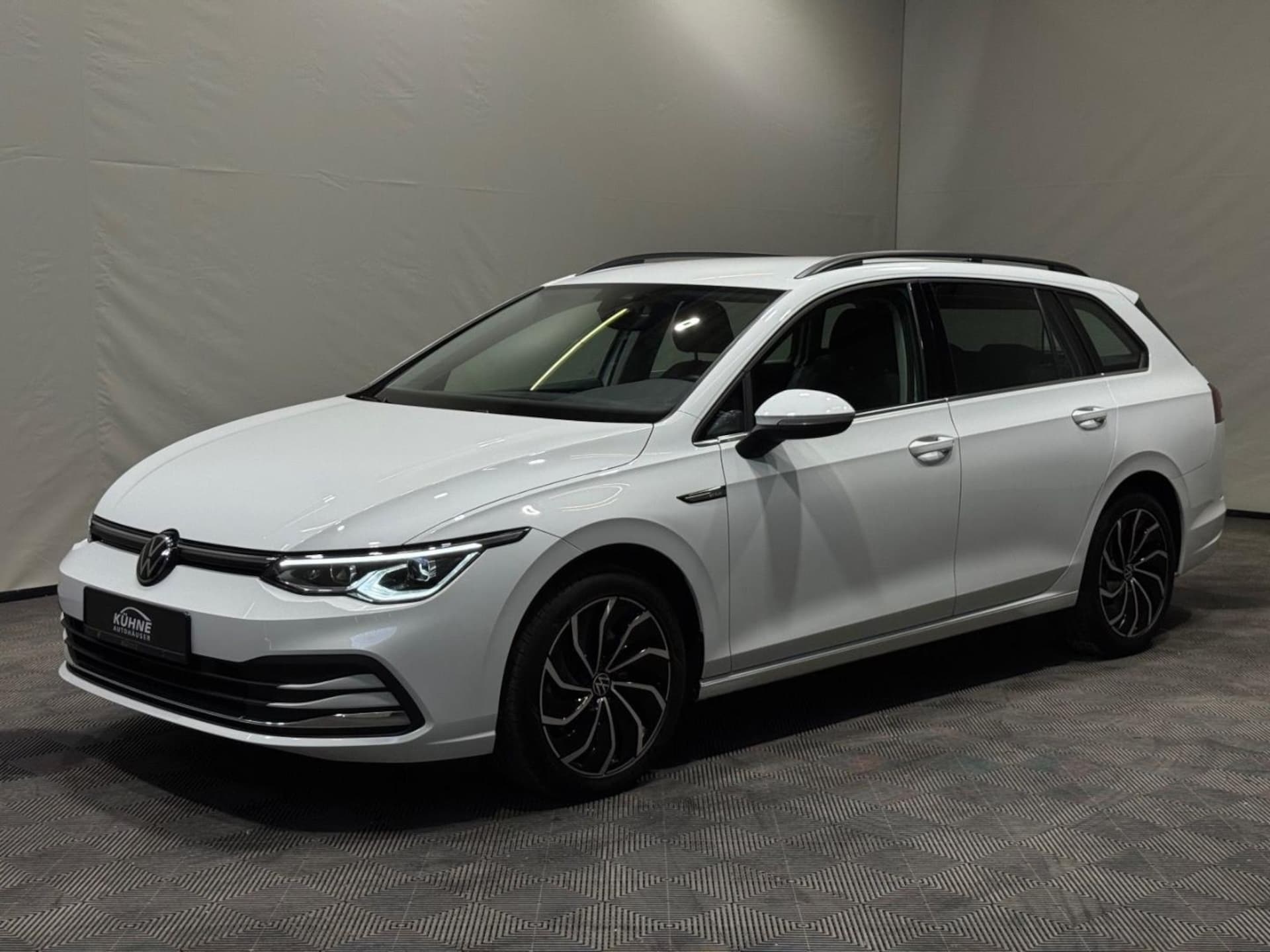 Volkswagen Golf Variant Style