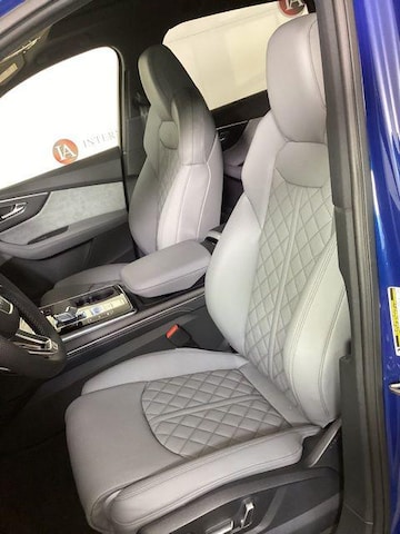 2026 Audi SQ7 Prestige - Photo 13