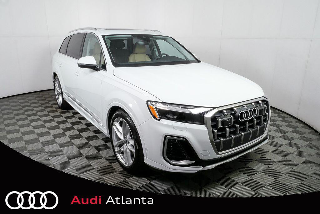 2025 Audi Q7 55 Premium Plus quattro Tiptronic's photo