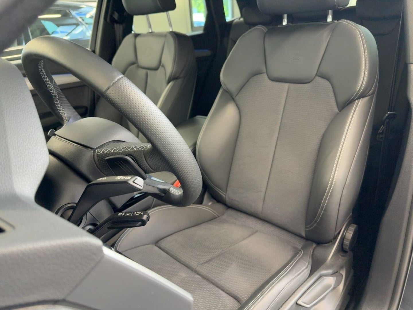 Bild über Audi Q5 40 TDI quattro 150 kW S tronic - für weitere Informationen kontaktieren Sie den Audi Partner