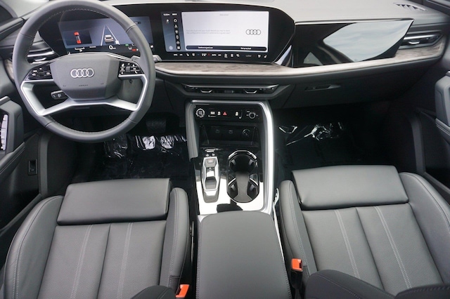 2026 Audi Q5 Premium Plus - Photo 17