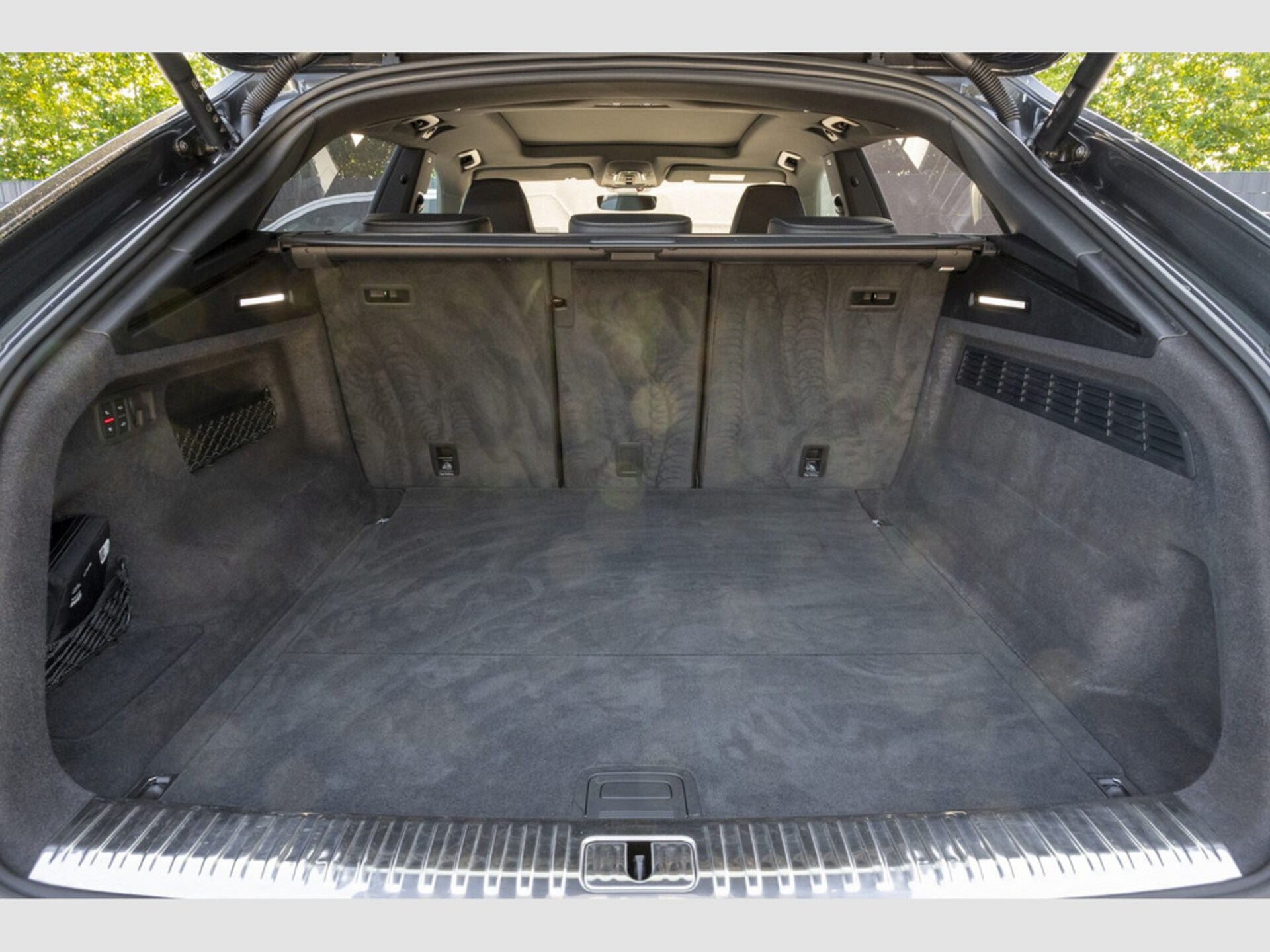Audi Q8 SUV