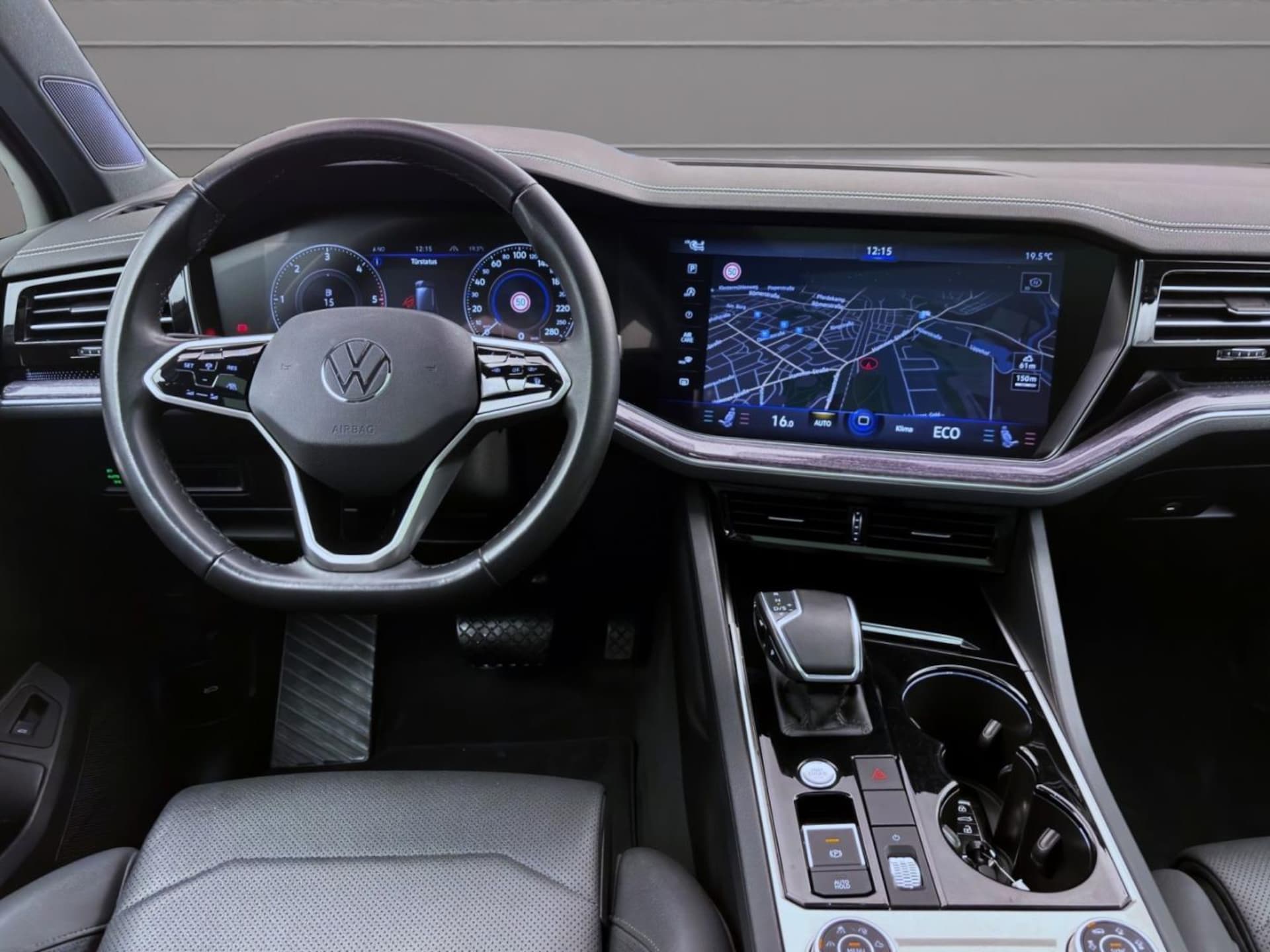 Volkswagen Touareg Basis-Modell