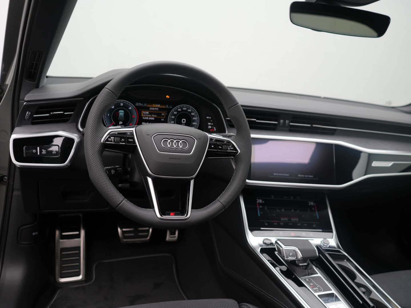 Bild über Audi A6 Avant S line 50 TDI quattro tiptronic - für weitere Informationen kontaktieren Sie den Audi Partner