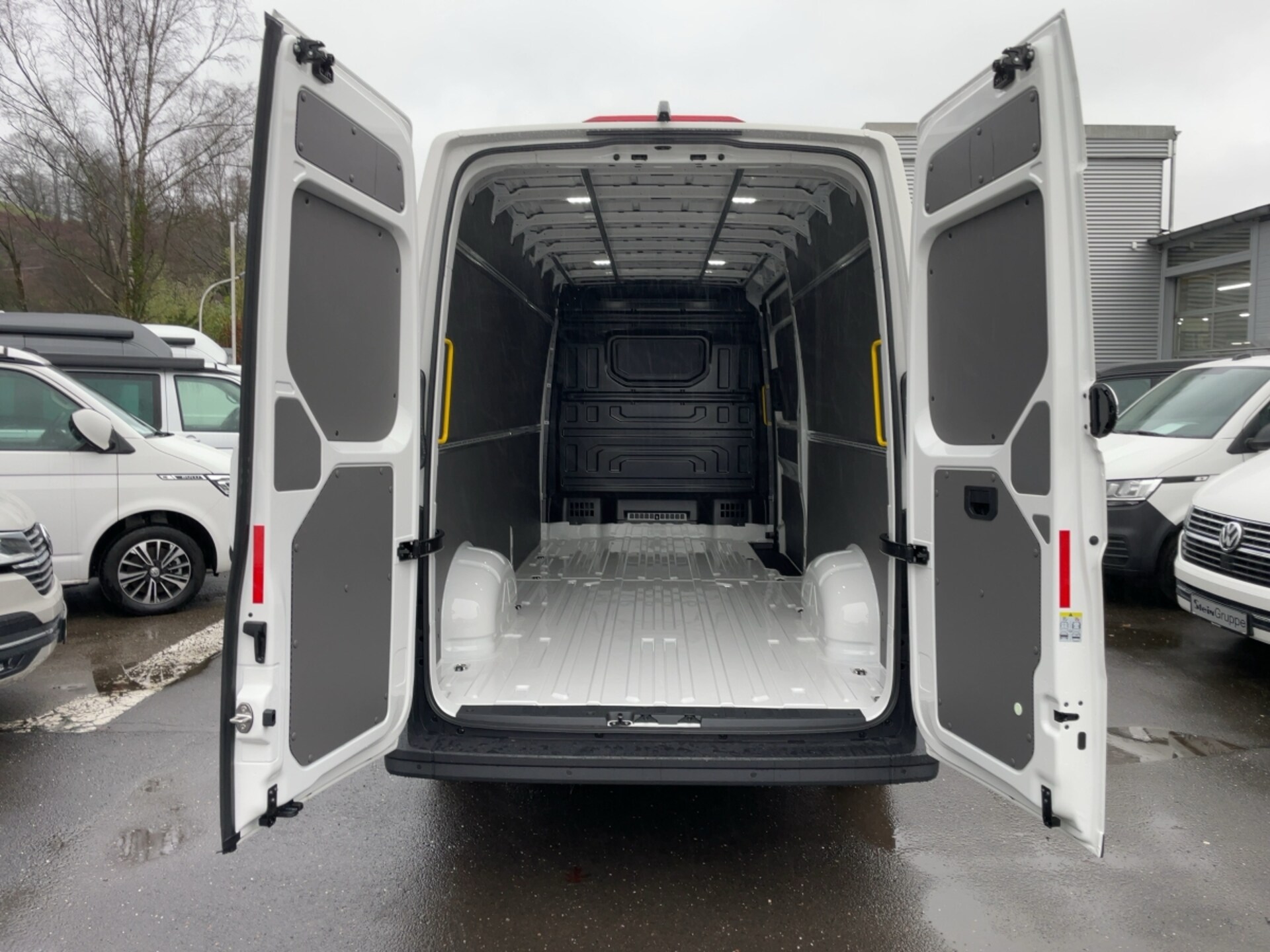 Volkswagen Crafter Kasten langer Radstand