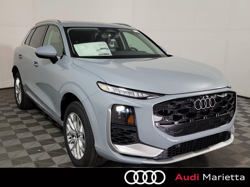 2026 Audi Q3 S line quattro's photo