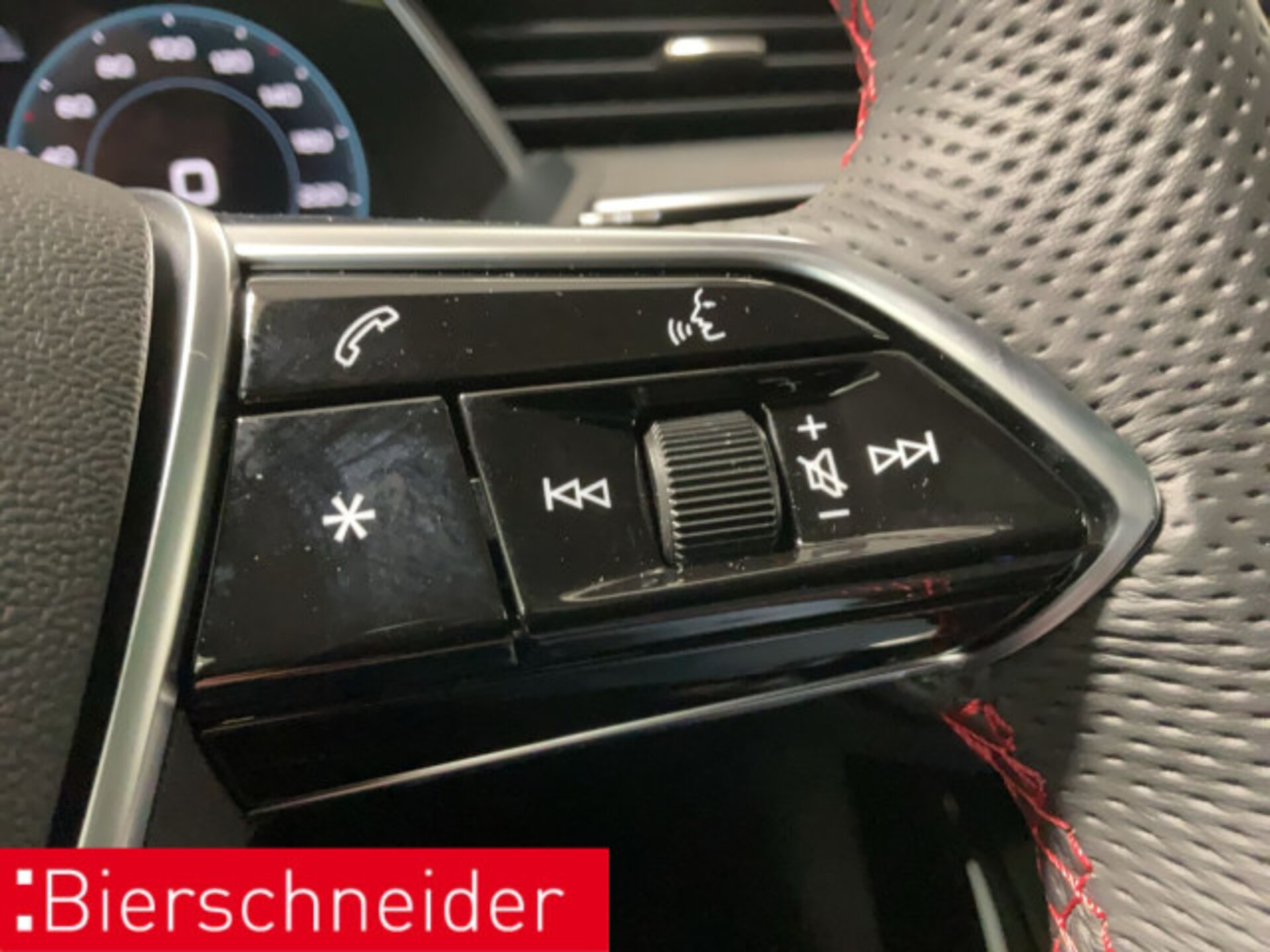 Audi Q8 e-tron S line