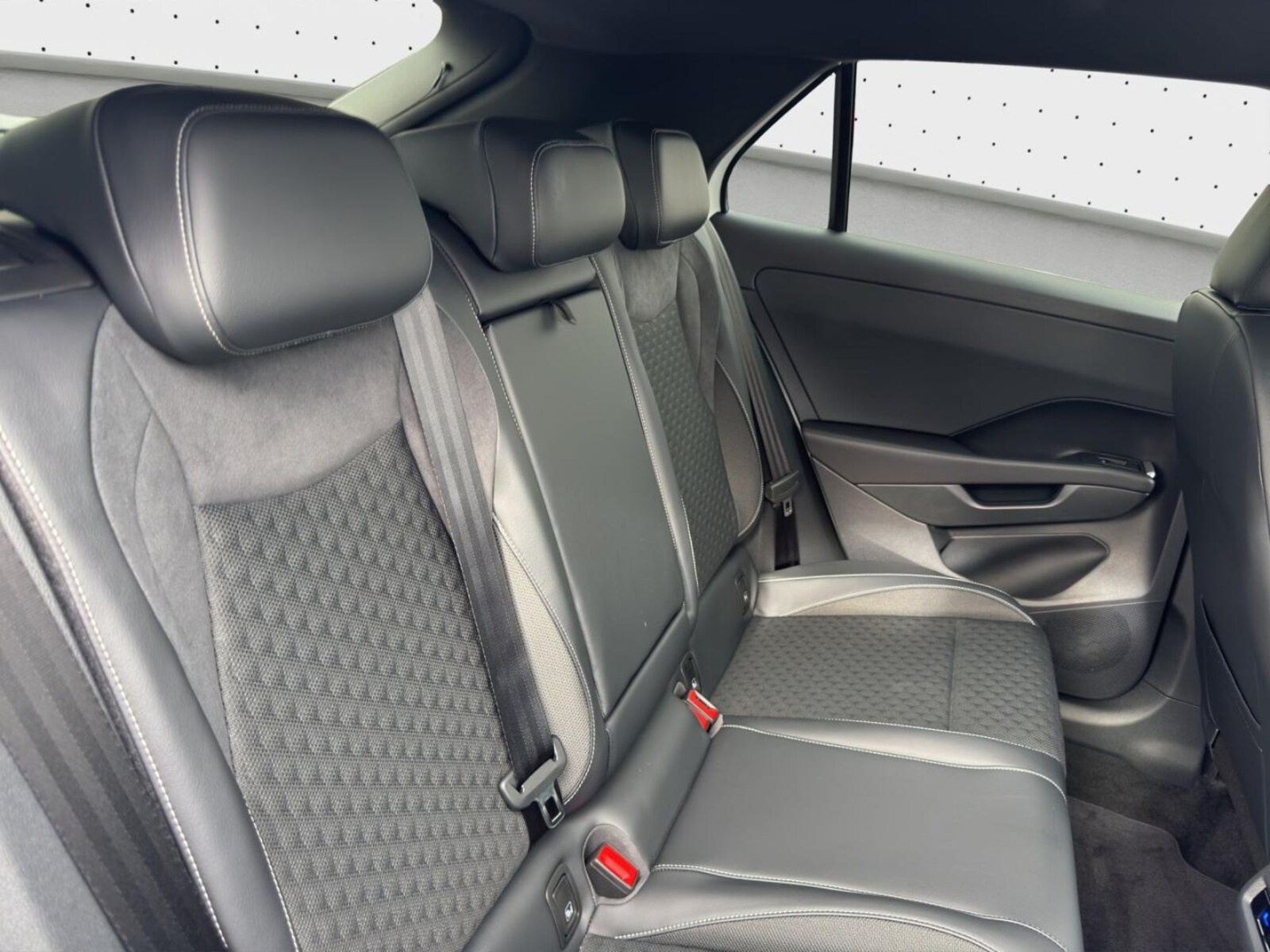 Volkswagen T-Roc – Bild 15