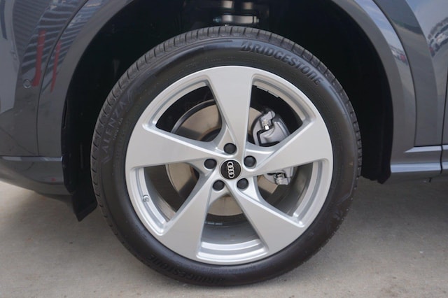 2026 Audi Q5 Premium Plus - Photo 22