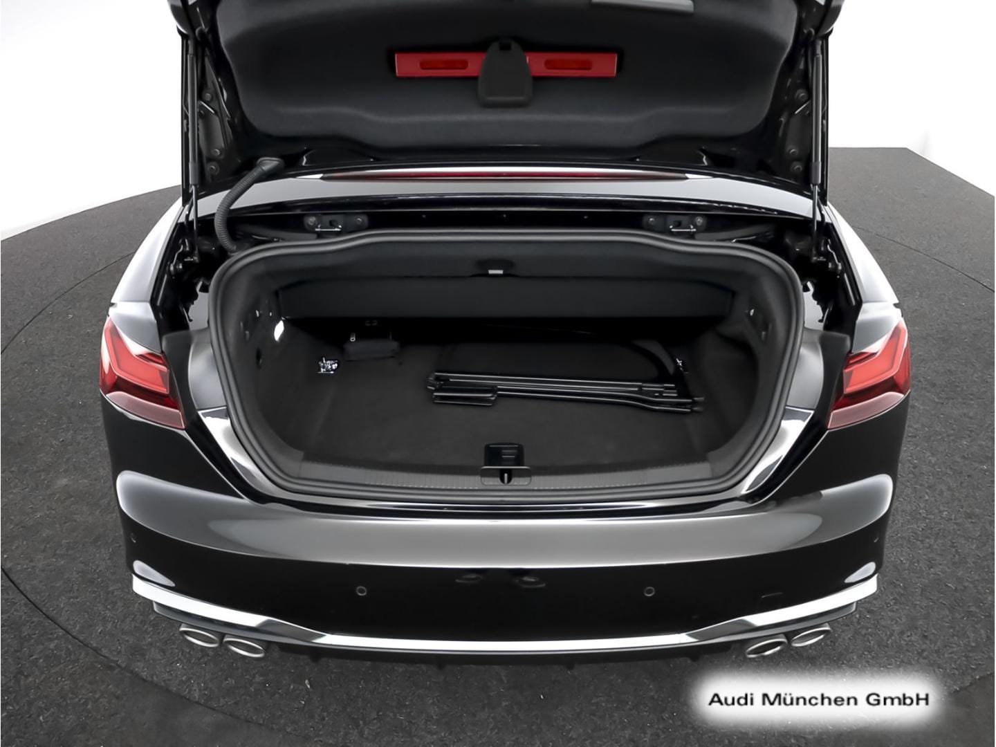 Bild über Audi S5 Cabriolet TFSI quattro tiptronic - für weitere Informationen kontaktieren Sie den Audi Partner