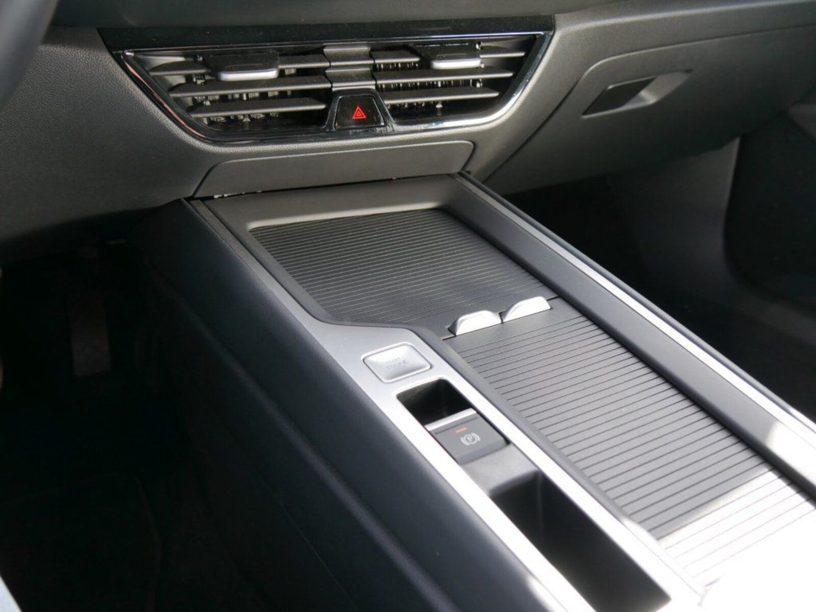 Volkswagen Passat – Bild 13
