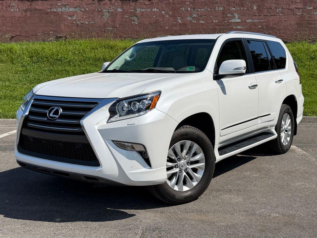 2018 Lexus GX 460 460 PREMIUM's photo