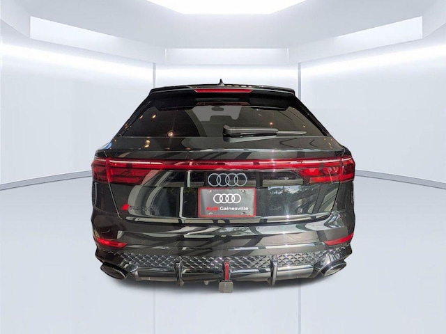 2026 Audi RS Q8 SUV performance
