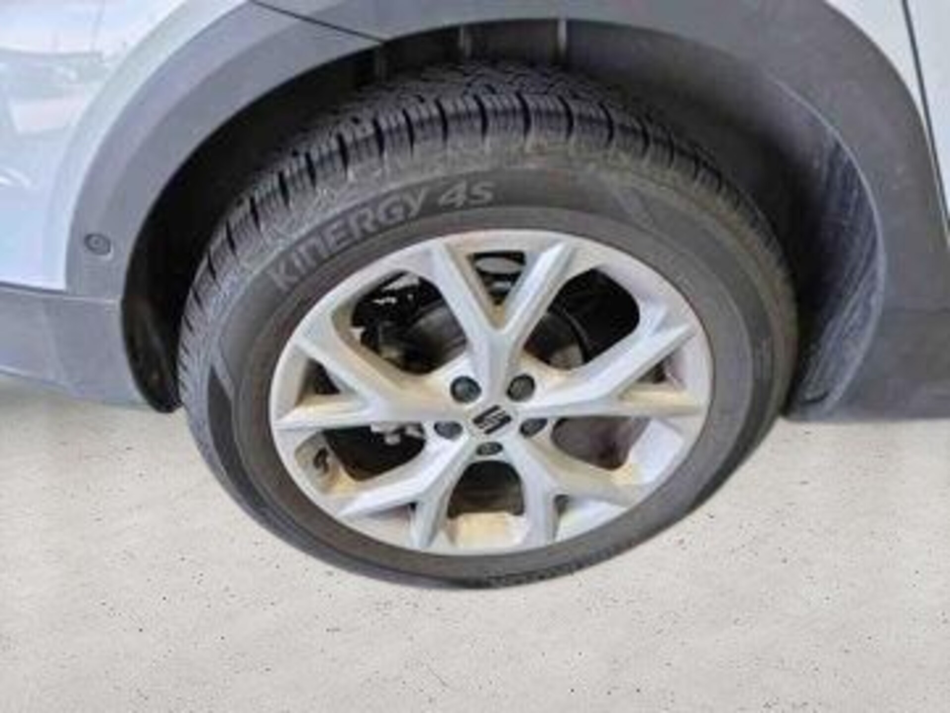 SEAT Arona FR