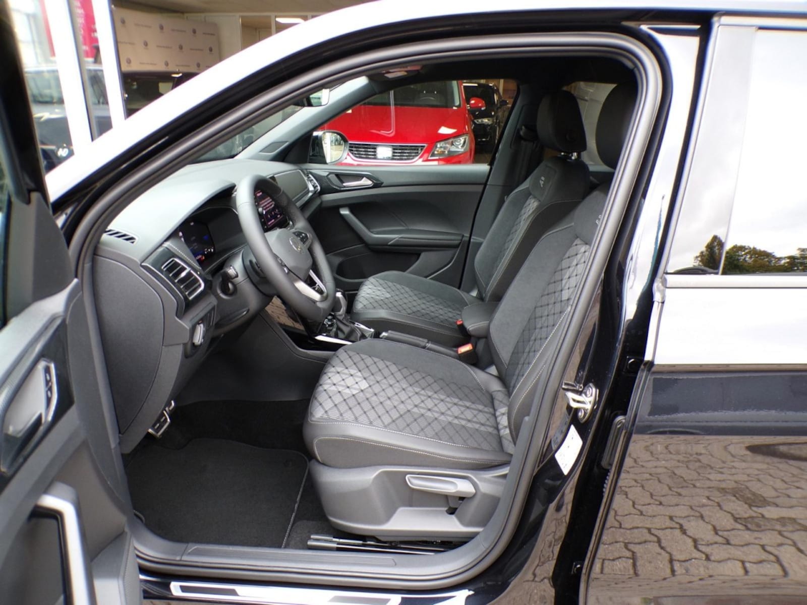 Volkswagen T-Cross – Bild 7
