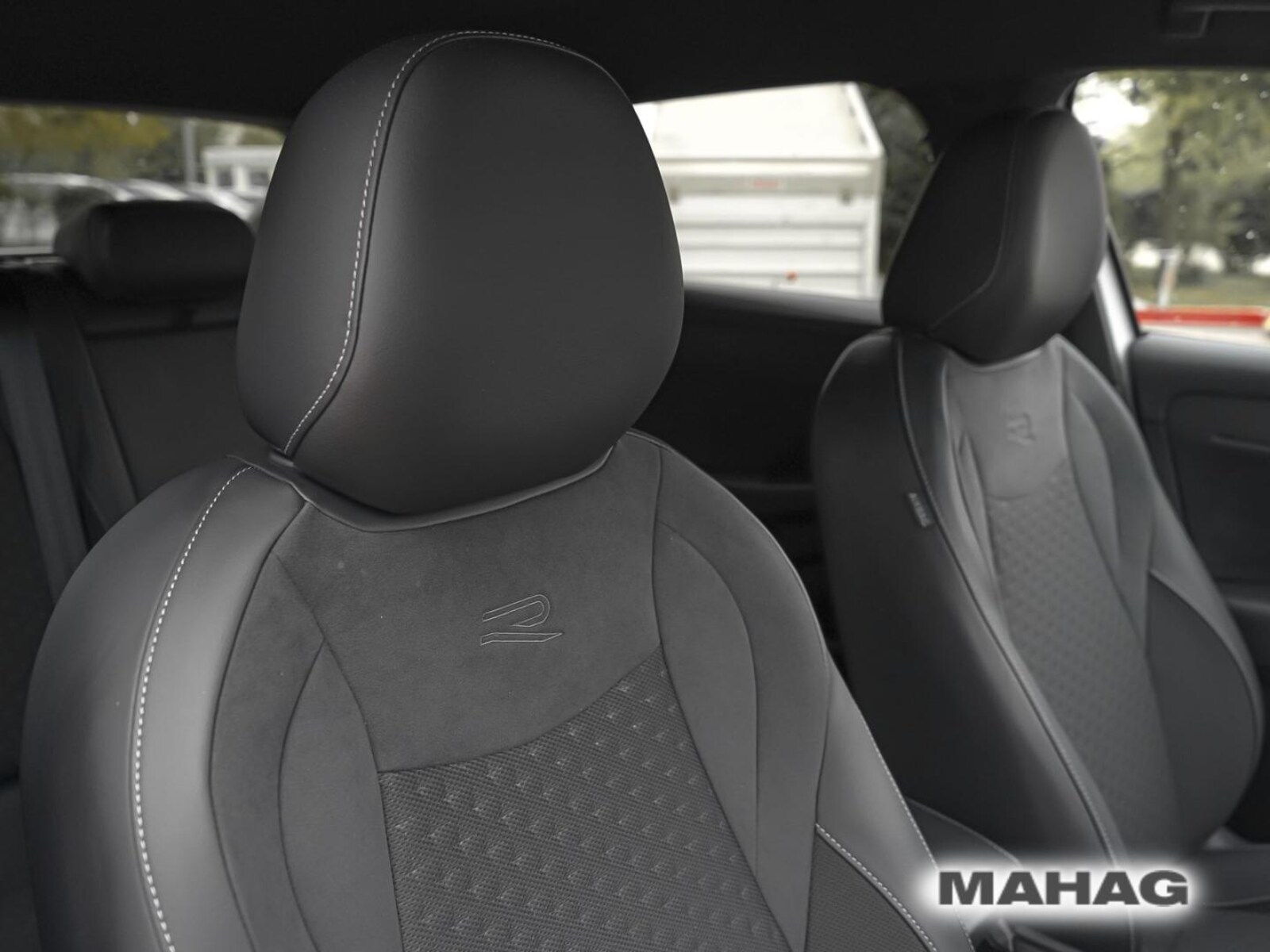 Volkswagen T-Roc – Bild 15