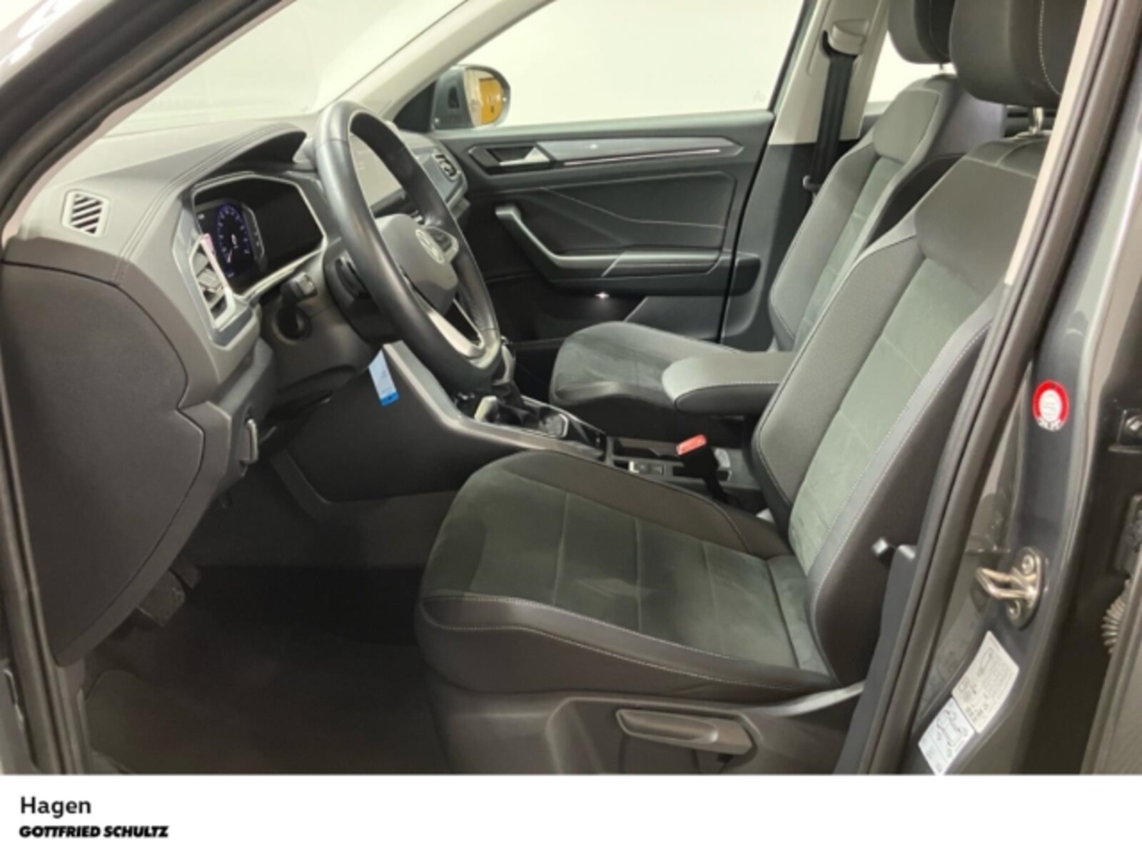 Volkswagen T-Roc – Bild 12