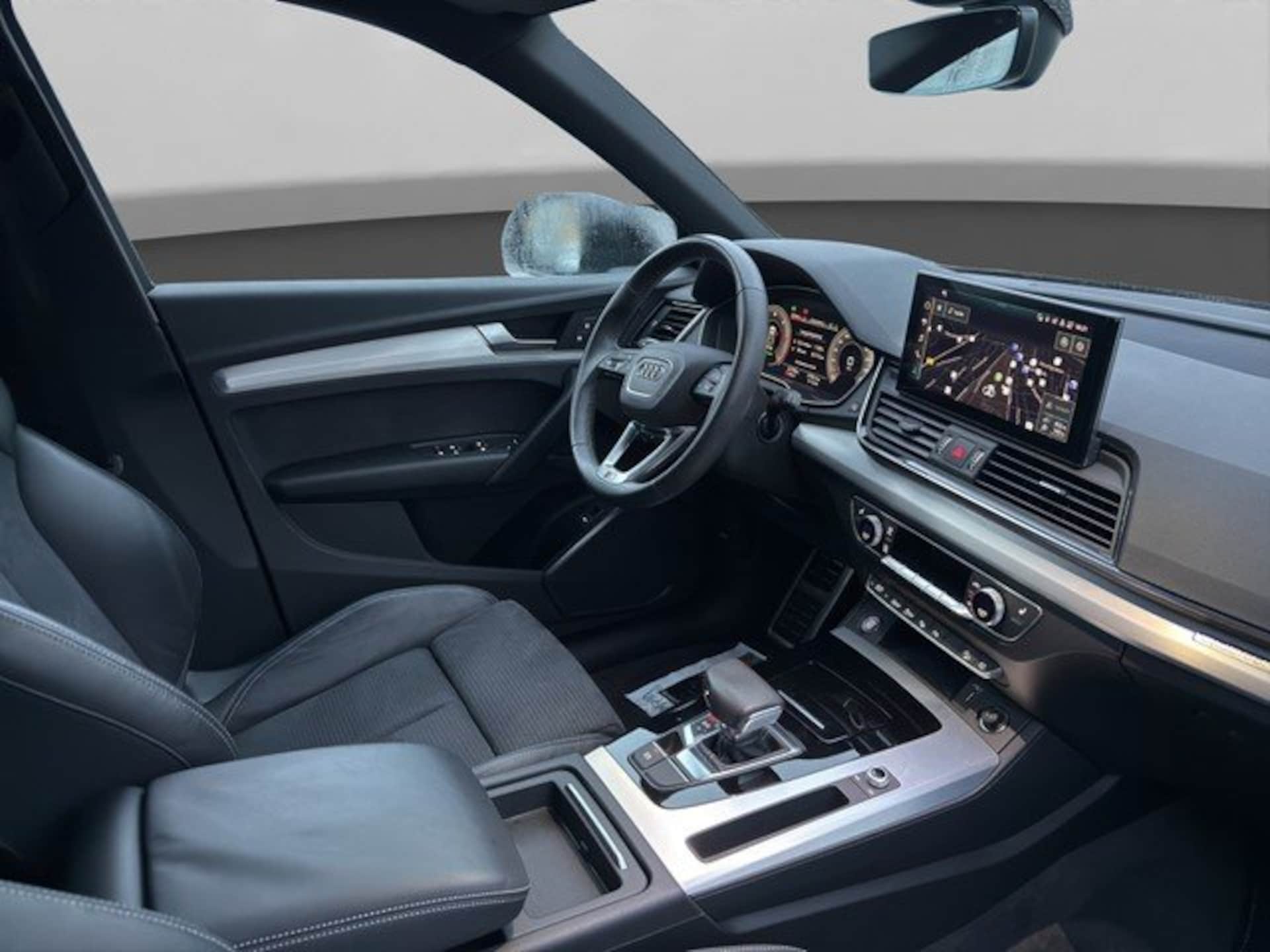 Audi Q5 Sportback S line