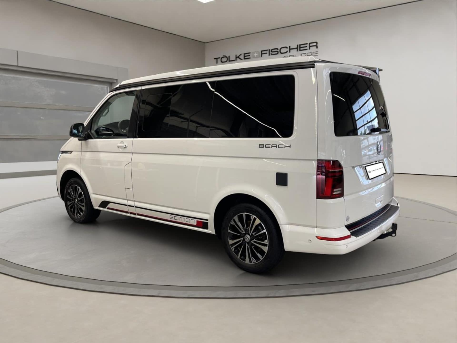 Volkswagen T6.1 California Beach
