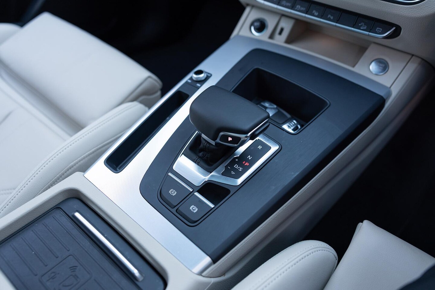 Image about Audi Q5 sport 40 TDI quattro S tronic