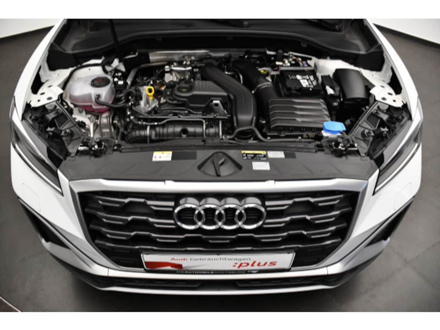 Bild über Audi Q2 S line 35 TFSI S tronic - für weitere Informationen kontaktieren Sie den Audi Partner