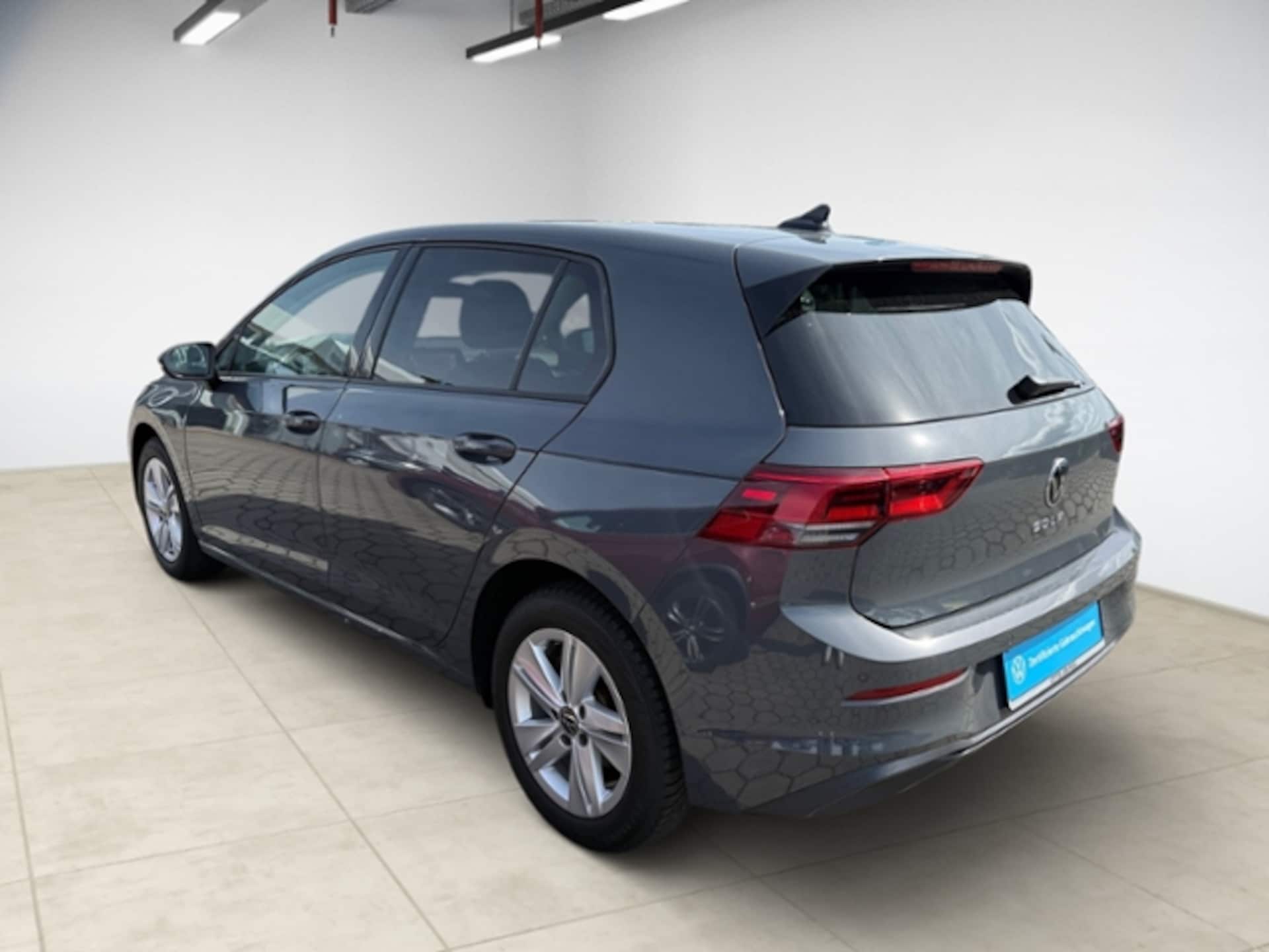 Volkswagen Golf Life
