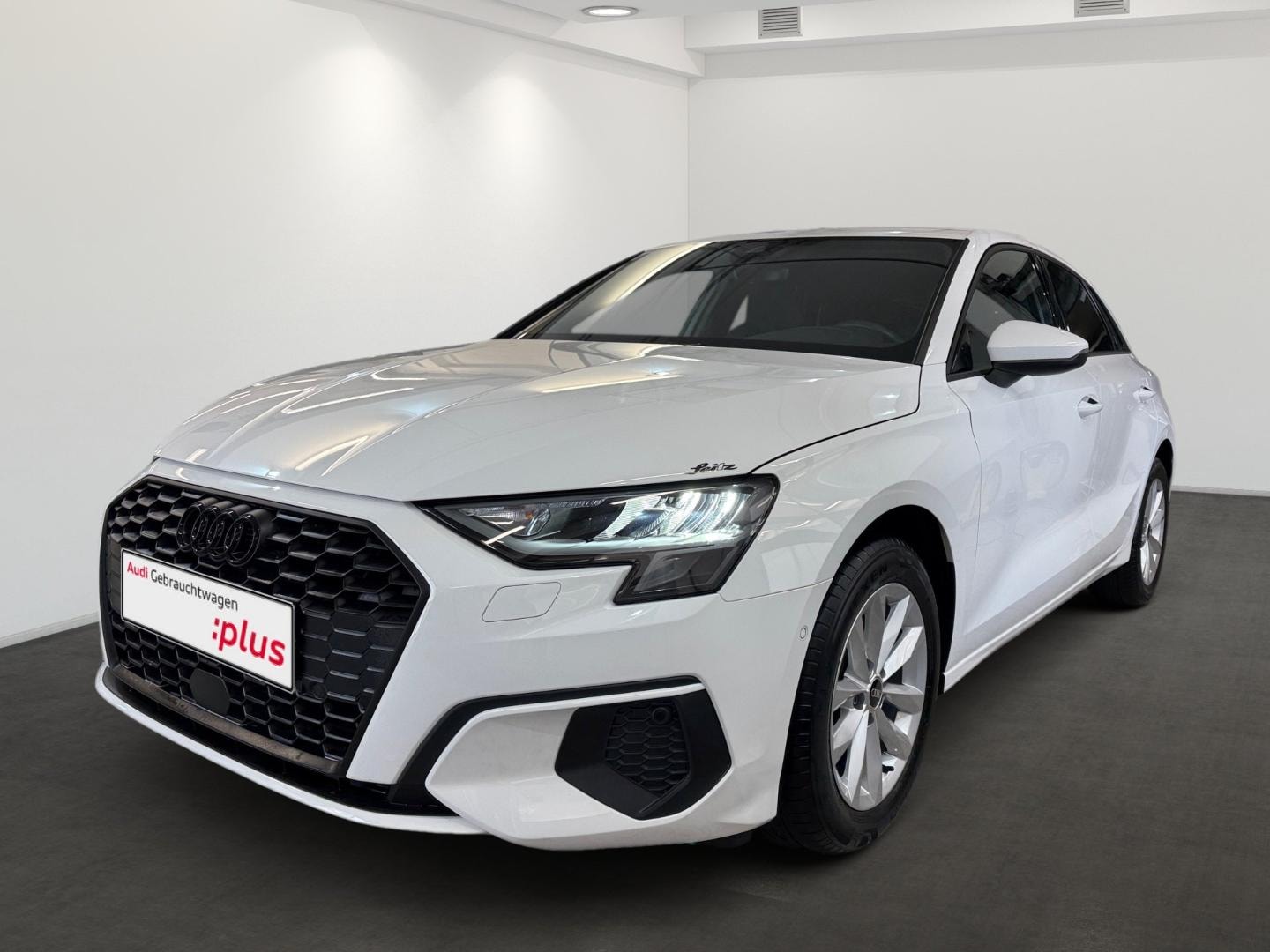 Bild über Audi A3 Sportback 30 TFSI S tronic - für weitere Informationen kontaktieren Sie den Audi Partner
