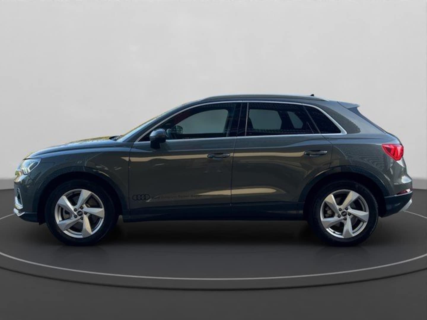 Bild über Audi Q3 advanced 40 TFSI quattro S tronic - für weitere Informationen kontaktieren Sie den Audi Partner