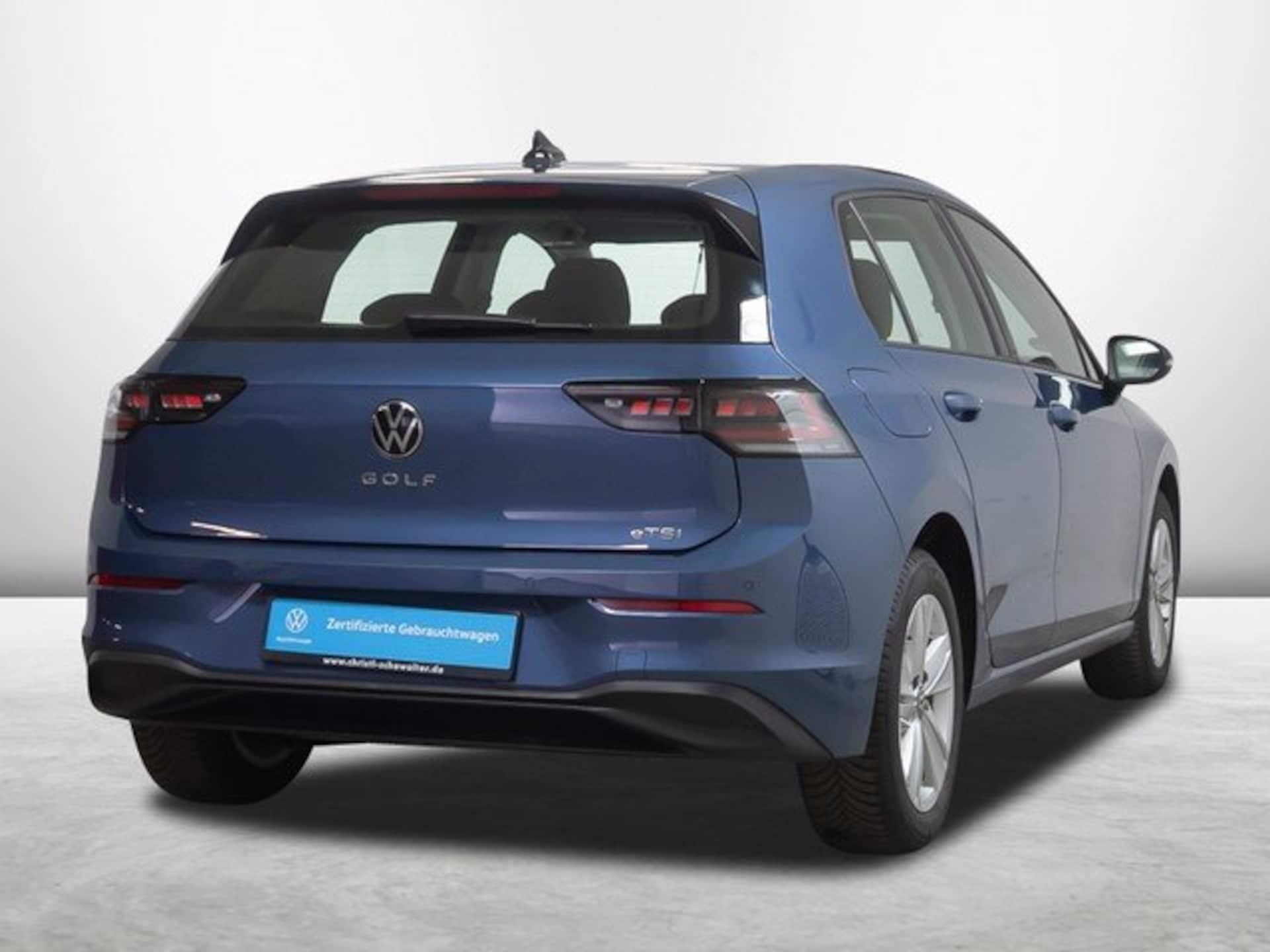 Volkswagen Golf Life