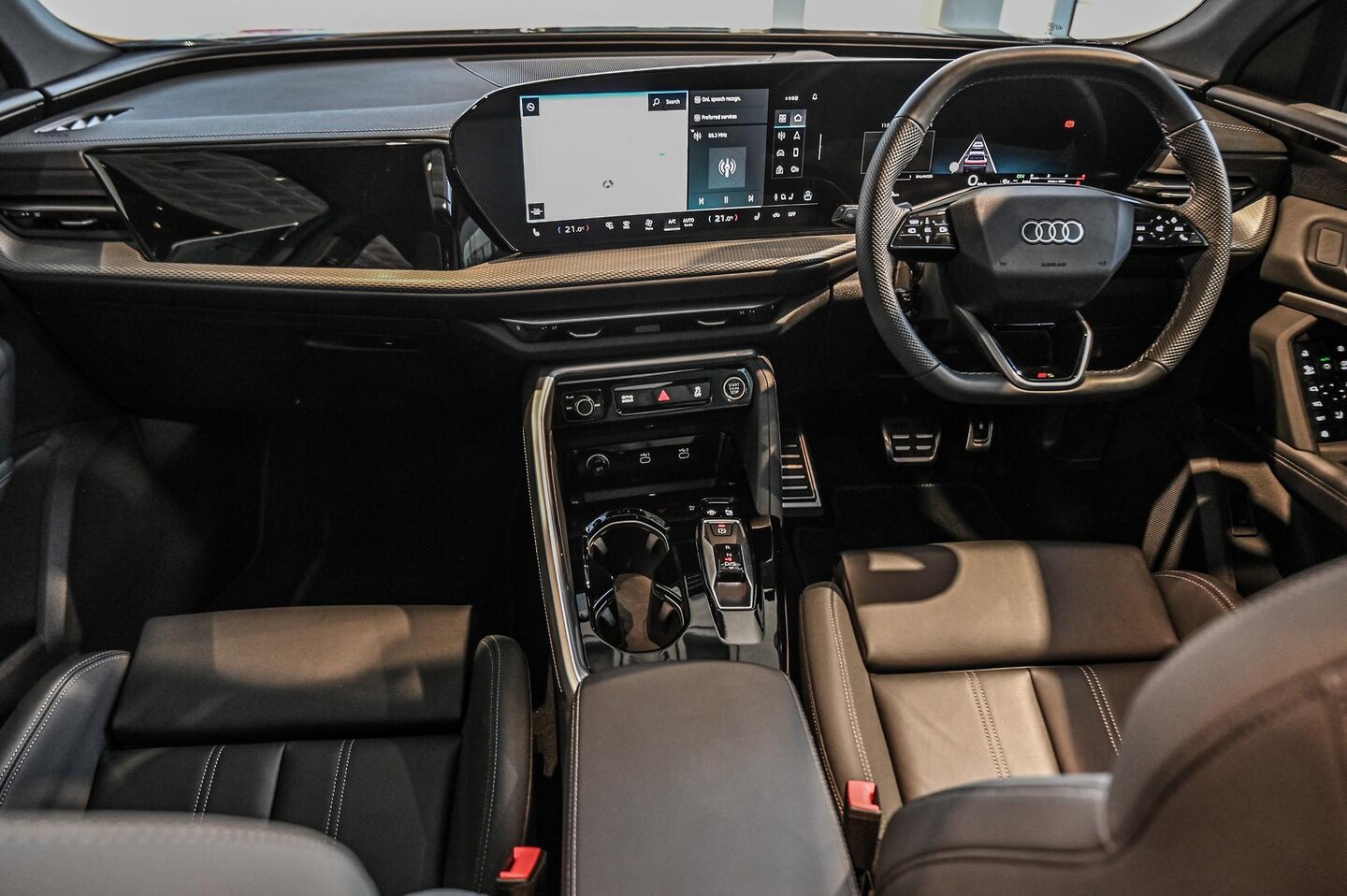 Image about Audi Q5 SUV TDI quattro 150 kW sport