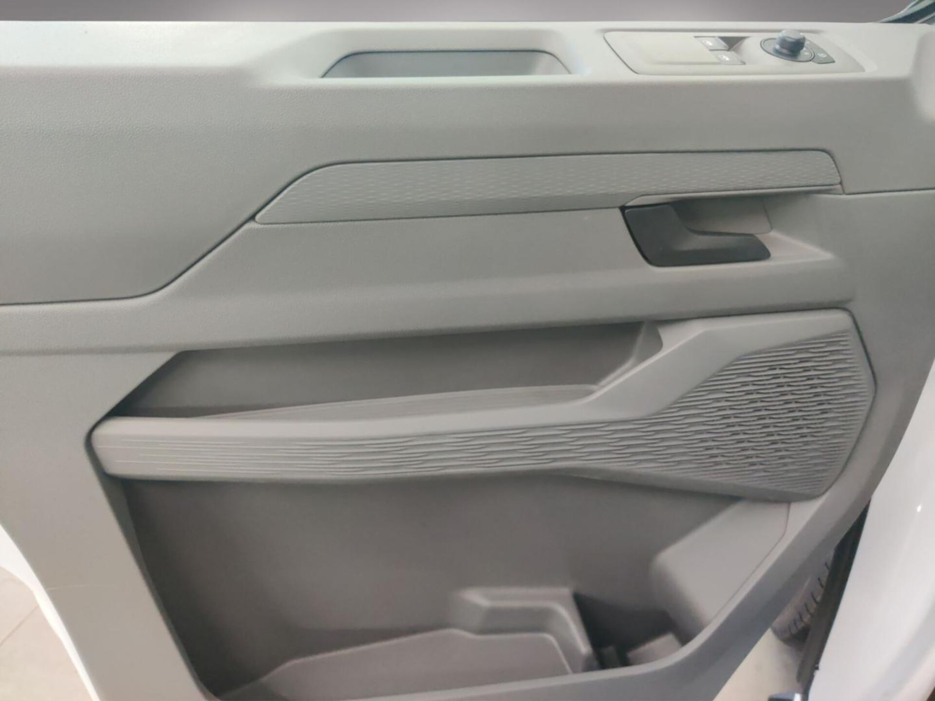 Volkswagen Transporter Kasten kurzer Radstand