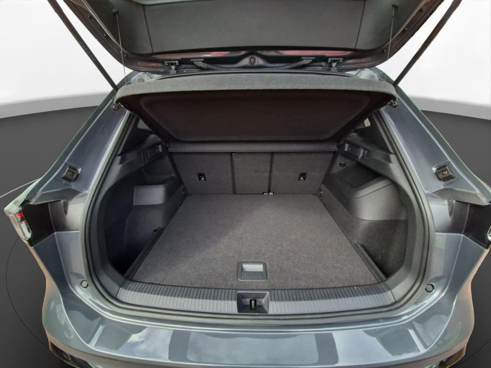 Volkswagen Tiguan – Bild 11