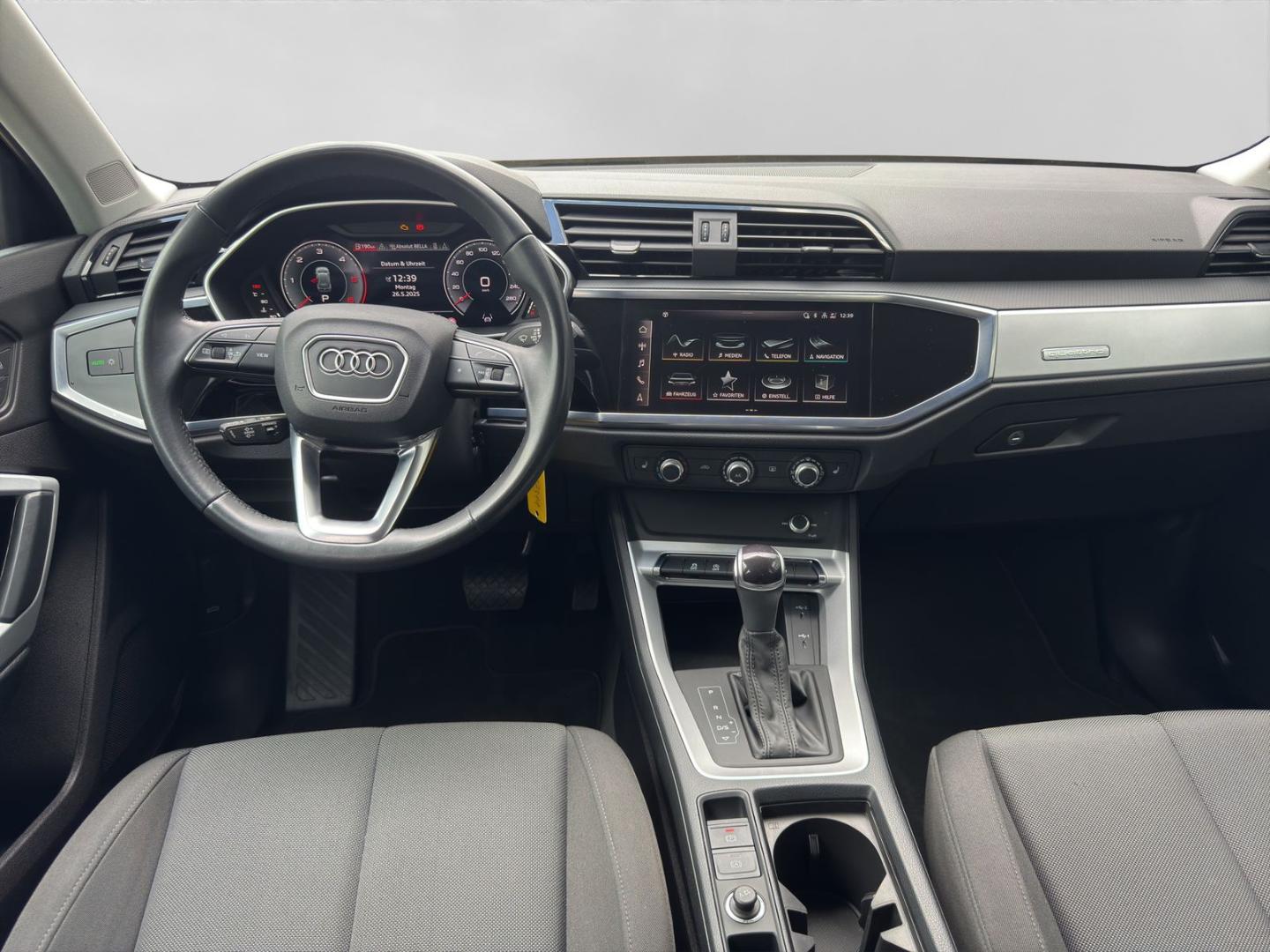 Image about Audi Q3 35 TDI quattro S tronic