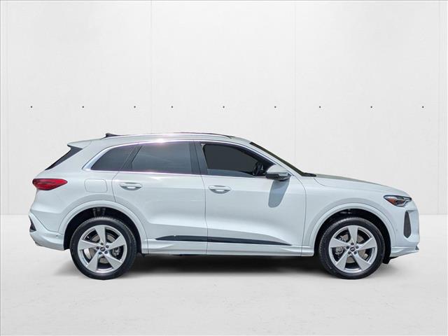 2025 Audi Q5 Premium Plus - Photo 9