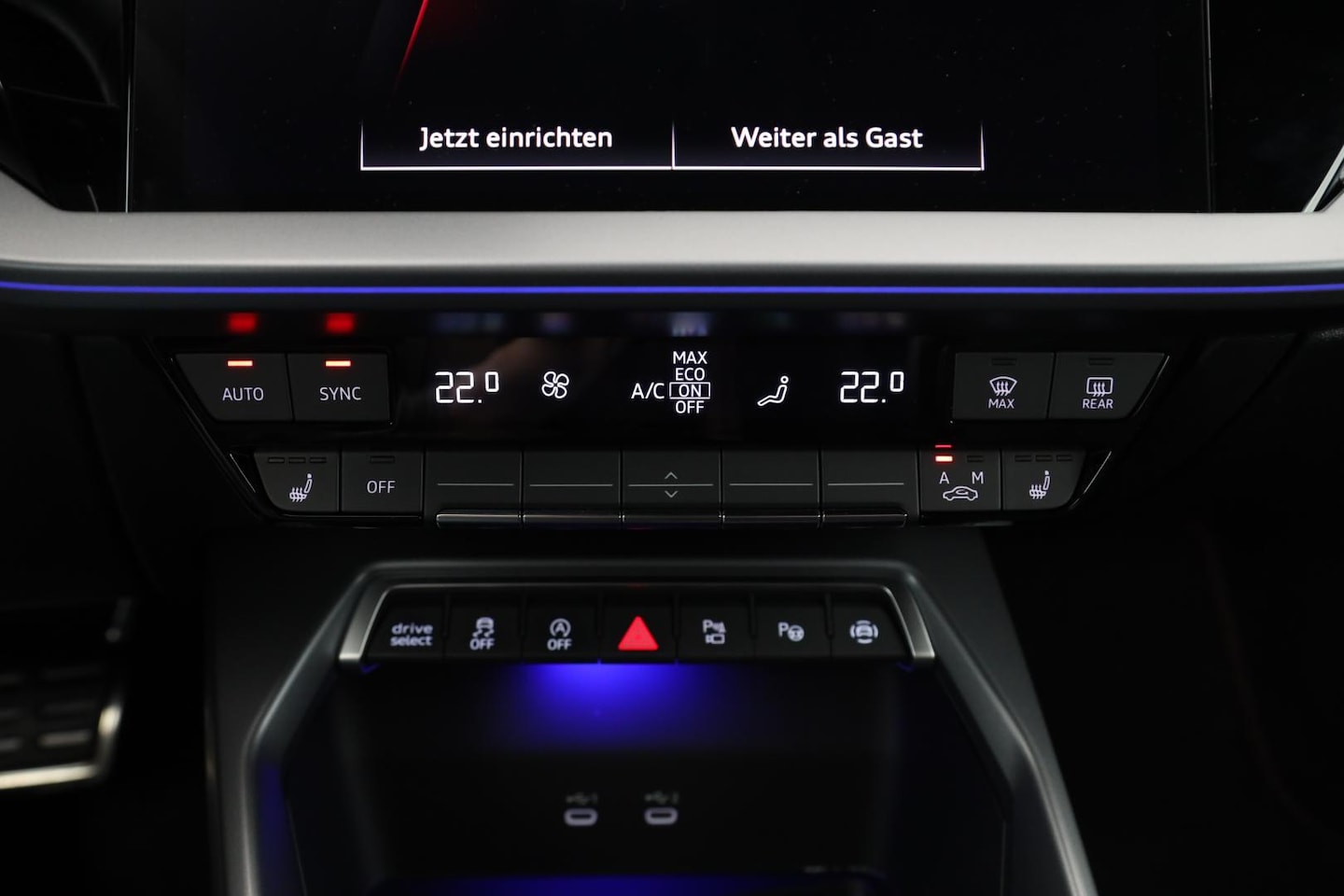 Bild über Audi S3 Sportback TFSI quattro S tronic - für weitere Informationen kontaktieren Sie den Audi Partner