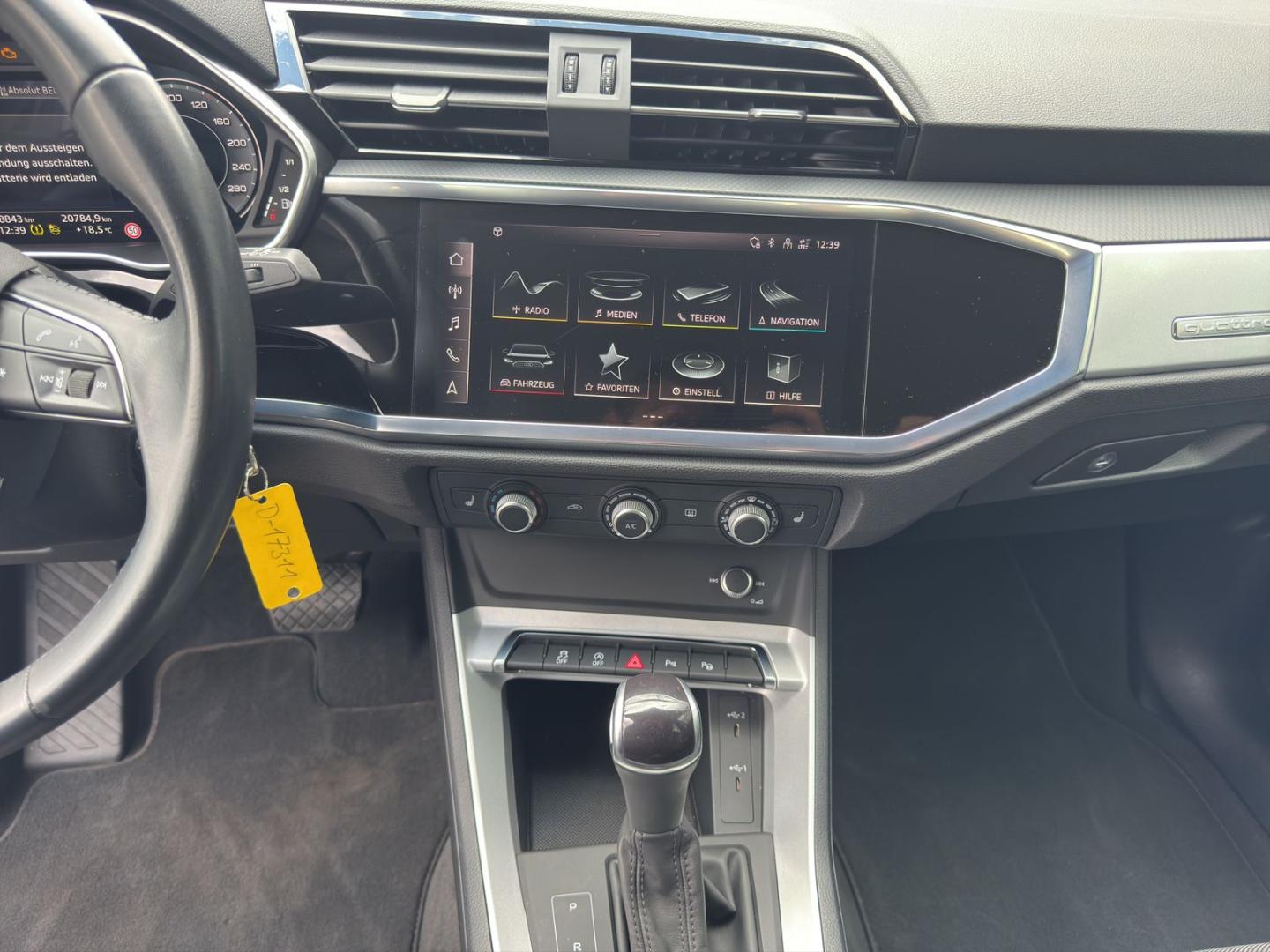 Image about Audi Q3 35 TDI quattro S tronic