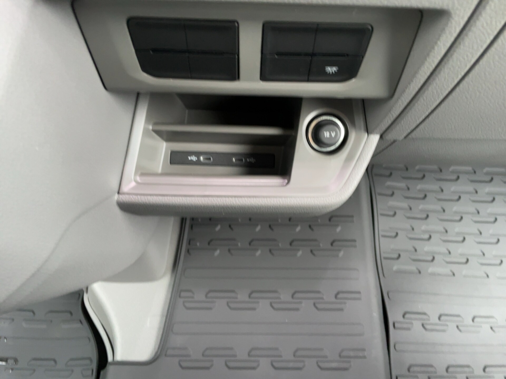 Volkswagen Crafter Kasten langer Radstand