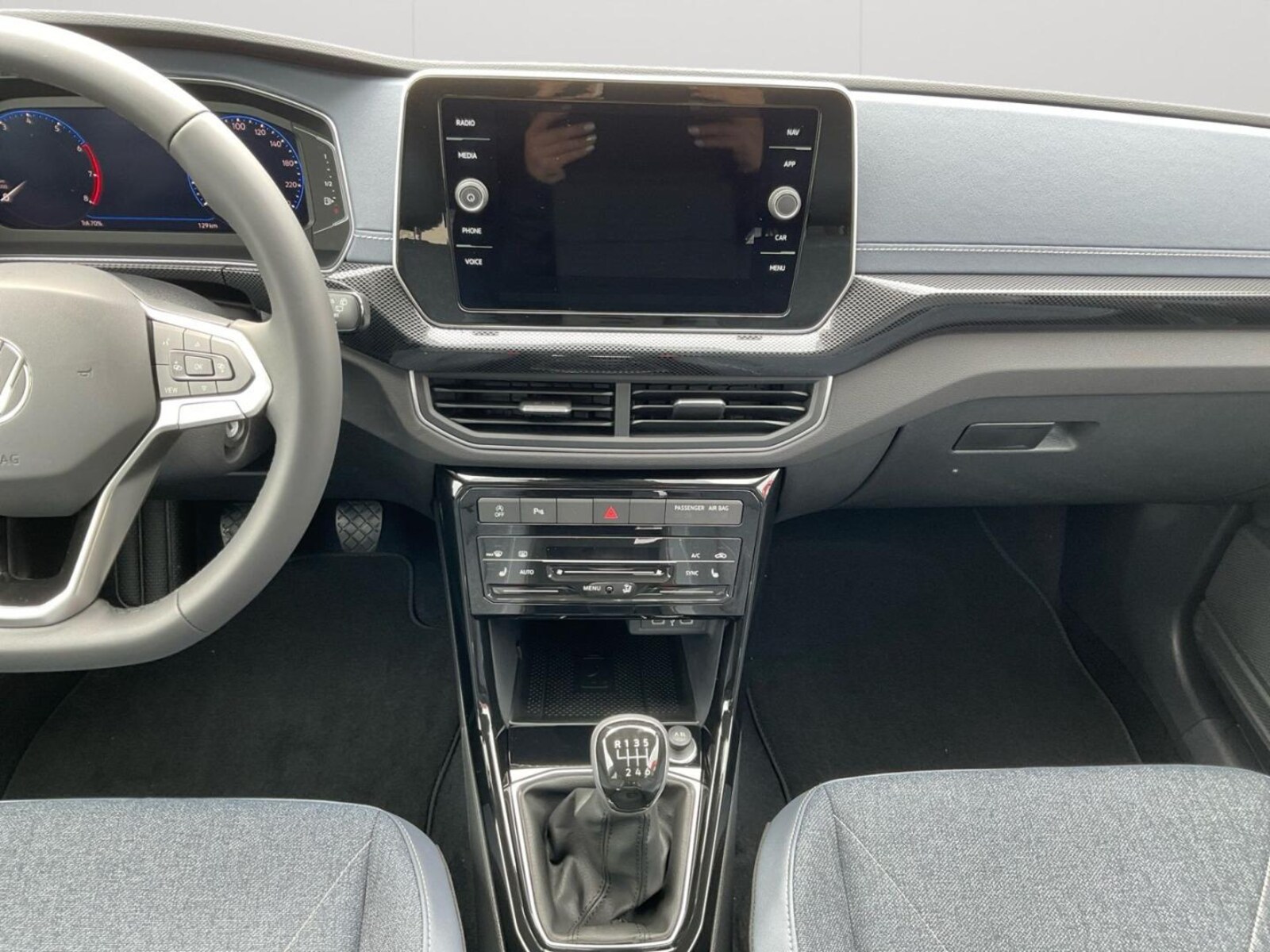 Volkswagen T-Cross – Bild 11