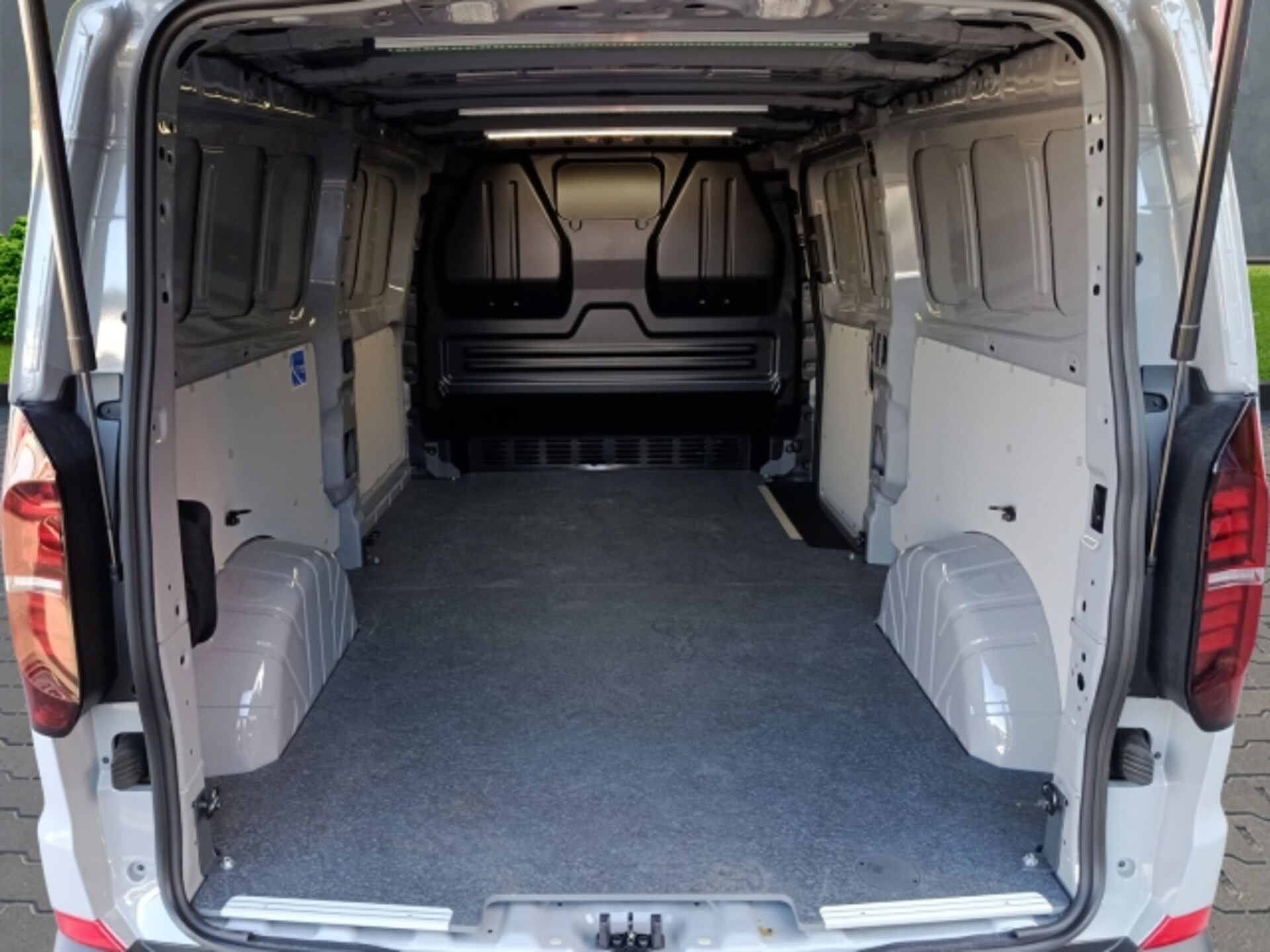 Volkswagen Transporter Kasten langer Radstand