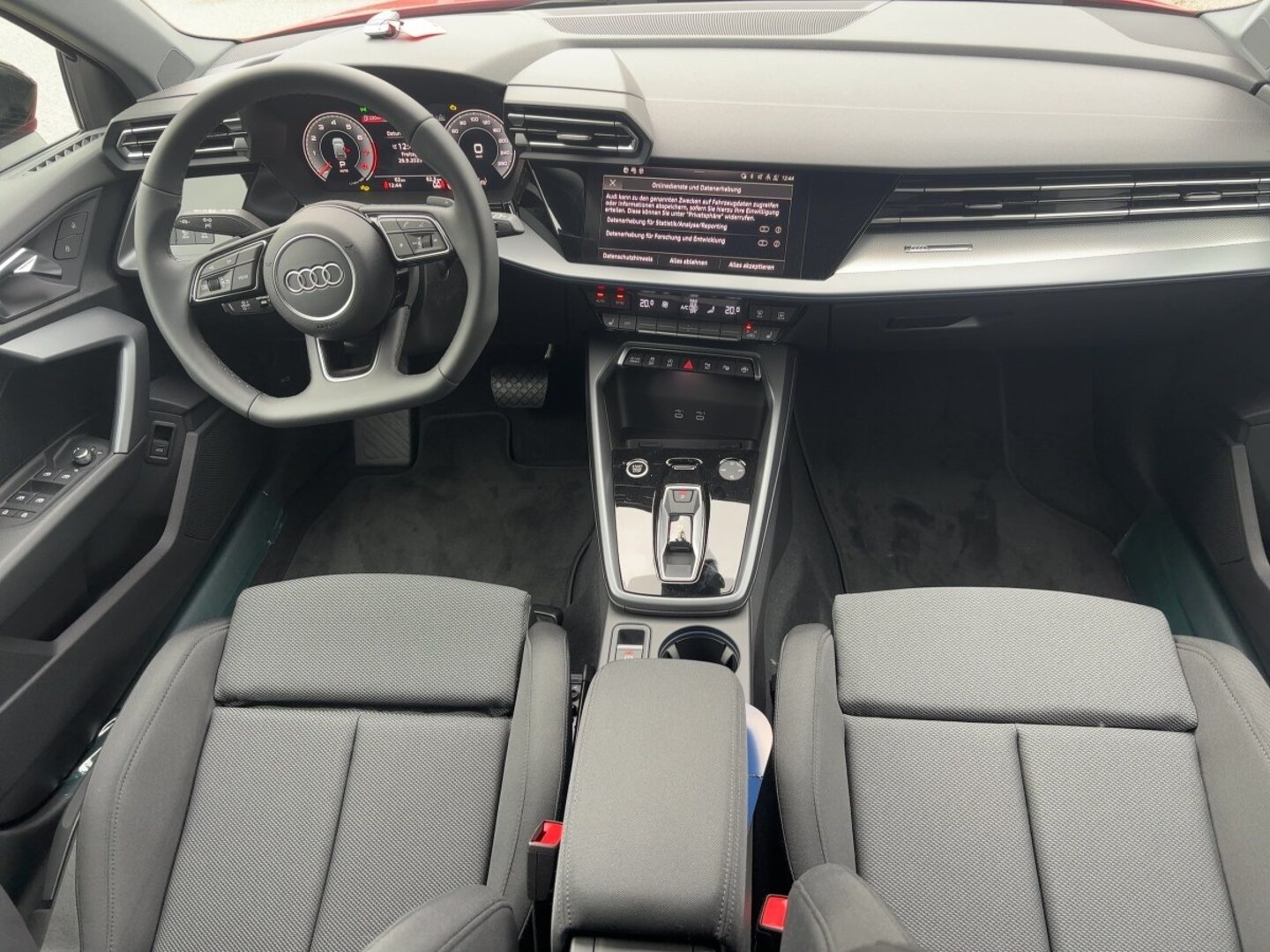 Bild über Audi A3 Sportback advanced 35 TFSI S tronic - für weitere Informationen kontaktieren Sie den Audi Partner