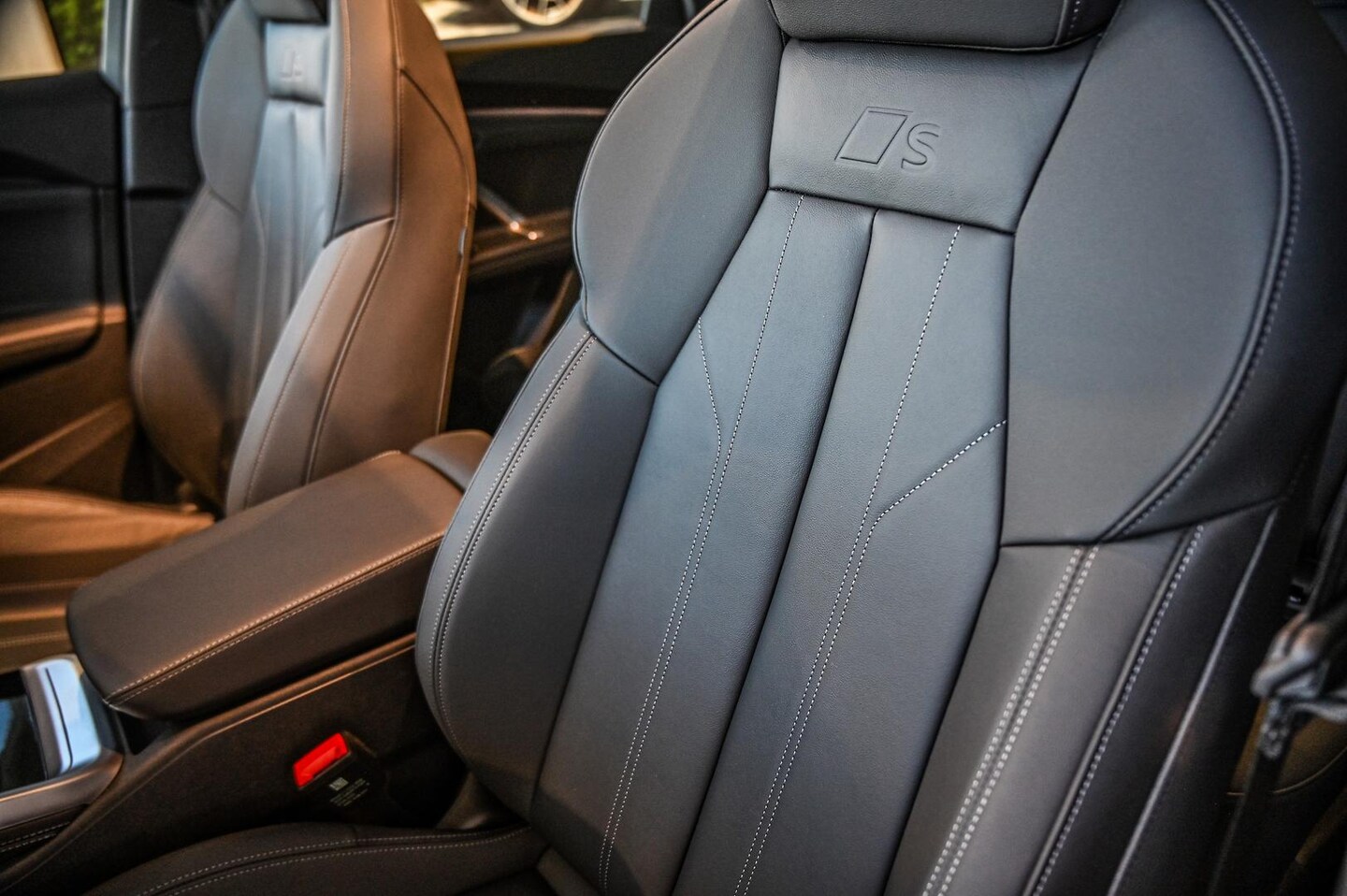Image about Audi Q5 SUV TDI quattro 150 kW sport