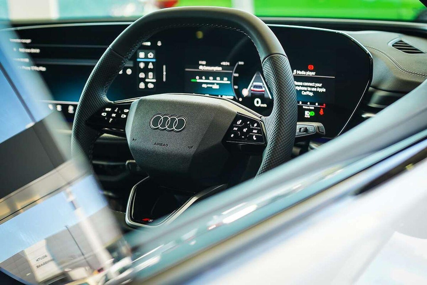 Image about Audi Q5 SUV TFSI quattro 200 kW sport