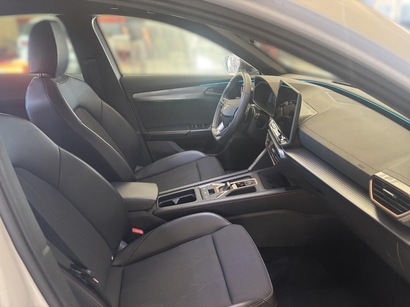 CUPRA Formentor 1.5 eTSI DSG 110 kW (150 CV) — photo 5