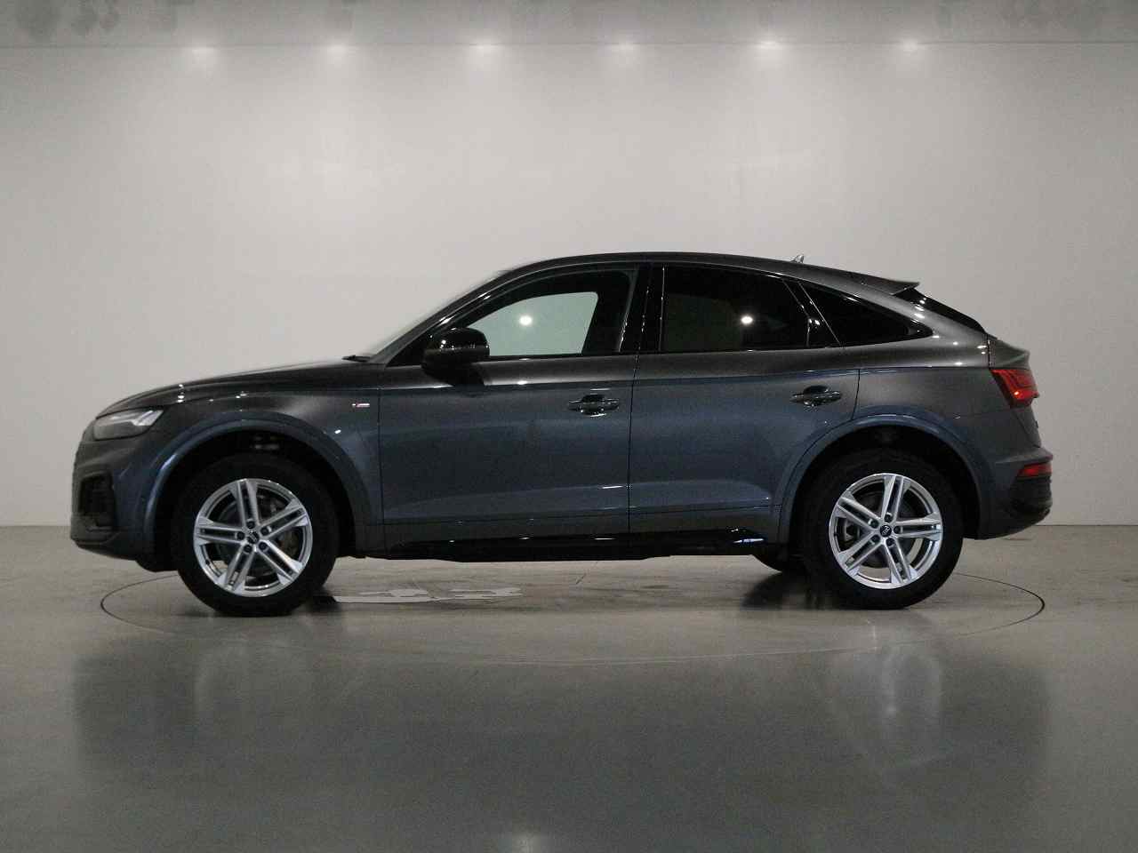 Image about Audi Q5 Sportback 40 TDI quattro S line
