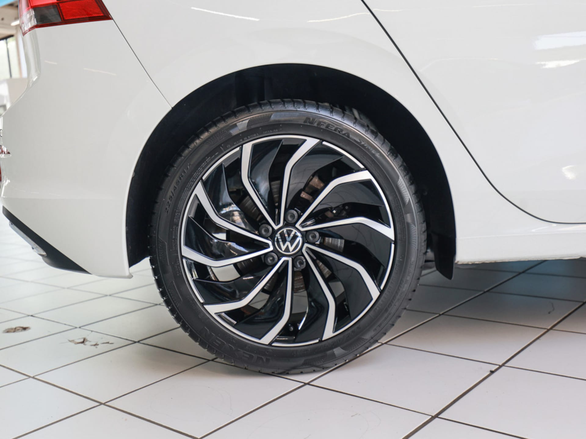 Volkswagen Golf Style